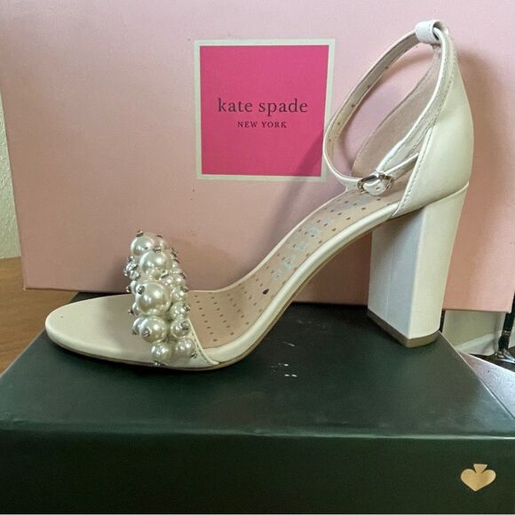 NIB Kate Spade Rosa Pearly Stud Ankle-strap Block Heels Ivory Parchment Size 6.5 - Picture 3 of 13